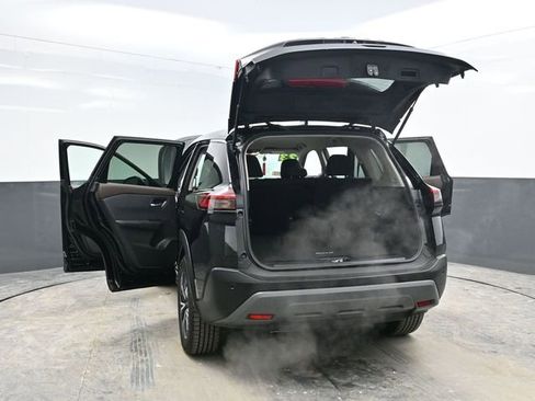 Used 2023 Nissan Rogue SV image 47