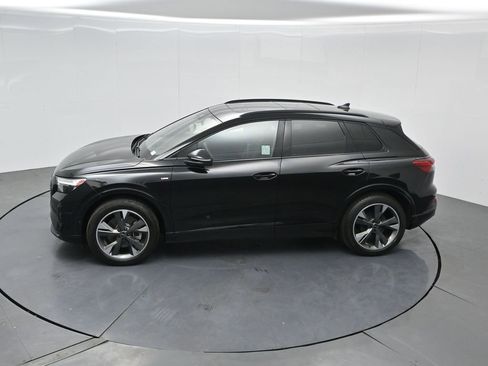 Used 2024 Audi Q4 e-tron Premium Plus w/ Premium Plus image 43