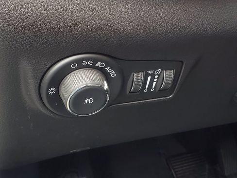 Used 2024 Jeep Compass Limited AWD/4WD image 10