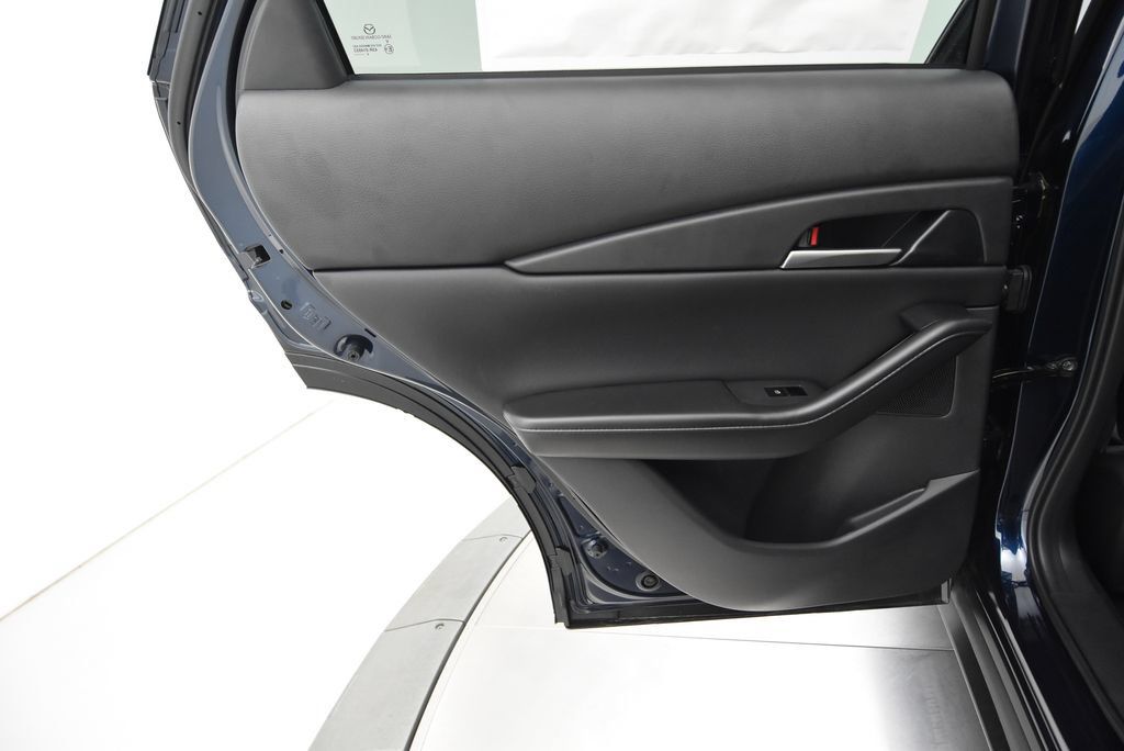 New 2026 MAZDA CX-30 AWD 2.5 S w/ Select Sport Pkg image 32