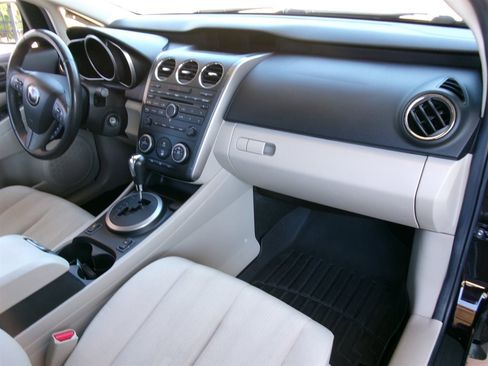 Used 2010 MAZDA CX-7 i Sport w/ Convenience Pkg image 17