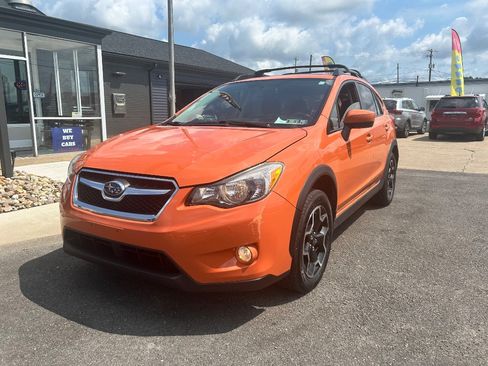 Used 2015 Subaru Crosstrek 2.0i Premium w/ Moonroof Package AWD/4WD image 1