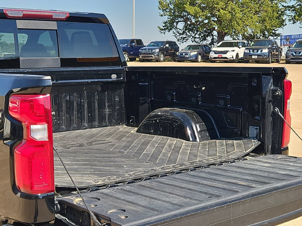 Used 2022 Chevrolet Silverado 1500 LTZ w/ LTZ Convenience Package II AWD/4WD image 34