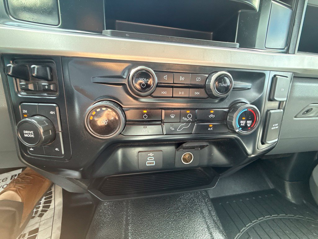 Used 2024 Ford F250 XL w/ XL Driver Assist Package AWD/4WD image 21