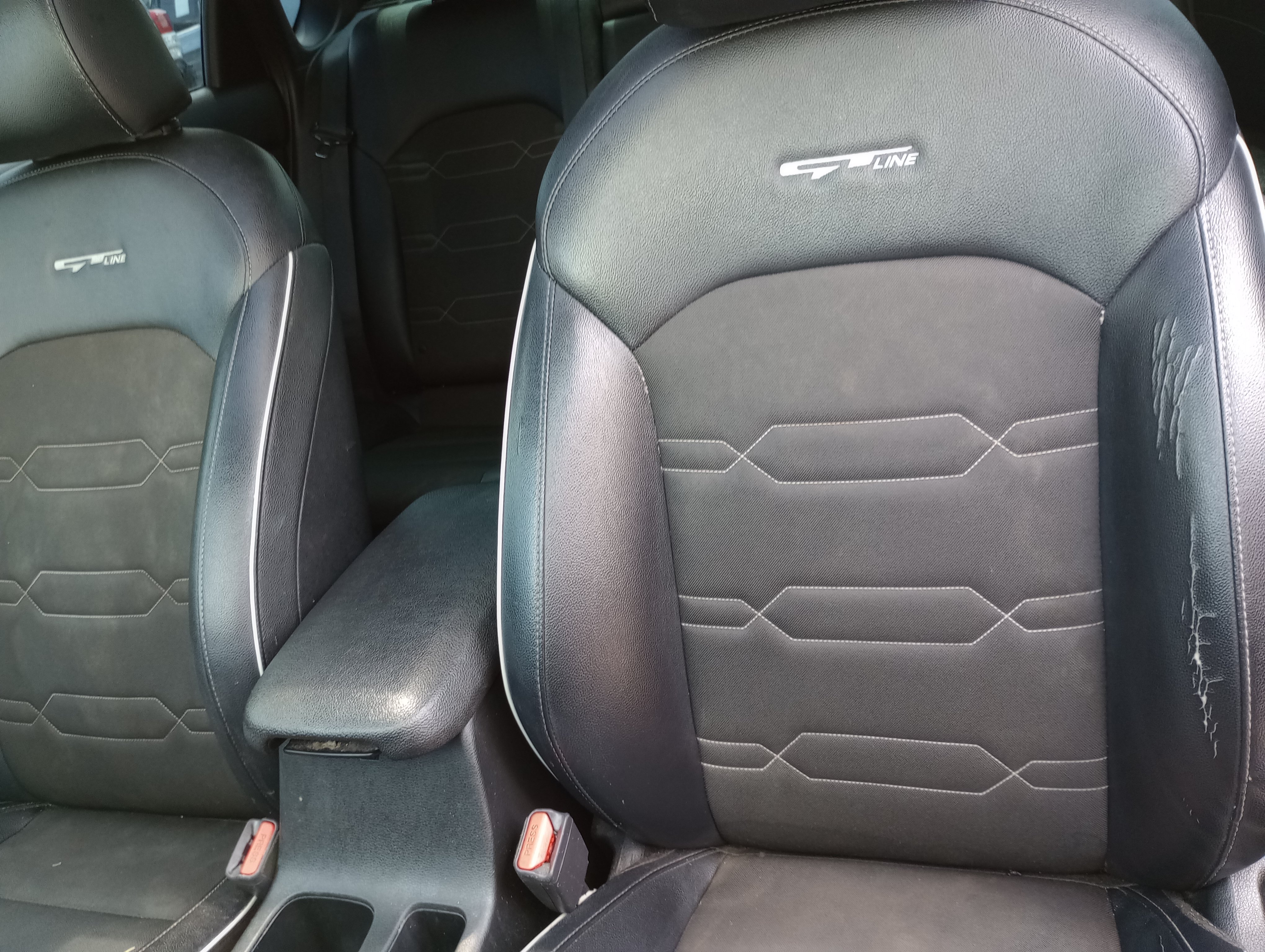 Used 2023 Kia Forte GT-Line w/ GT-Line Premium Package FWD image 11