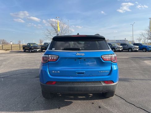 Used 2025 Jeep Compass Limited image 4
