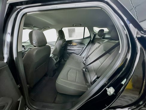 Used 2020 GMC Terrain SLE w/ Elevation Edition image 26