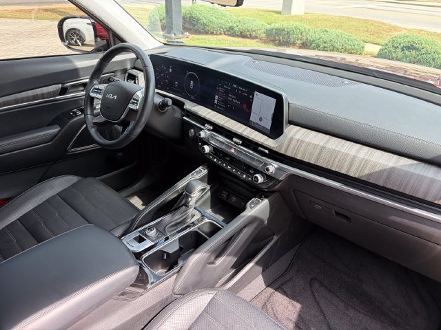 Certified 2024 Kia Telluride SX Prestige AWD/4WD image 7