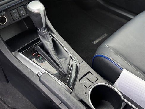 Used 2019 Toyota Corolla XSE image 20