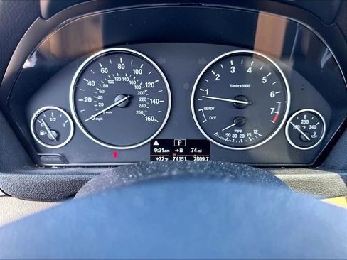 Used 2015 BMW 320i Sedan RWD image 15