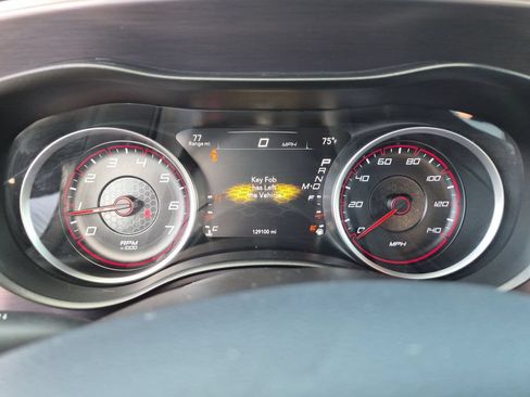 Used 2015 Dodge Charger SE w/ Power Sunroof Group RWD image 21