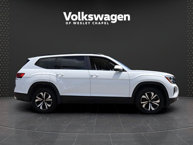 Certified 2024 Volkswagen Atlas SE FWD image 9