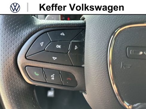 Used 2025 Dodge Durango GT RWD image 17