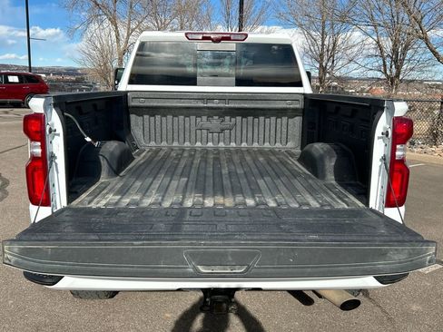 Used 2024 Chevrolet Silverado 2500 LTZ w/ LTZ Plus Package image 5