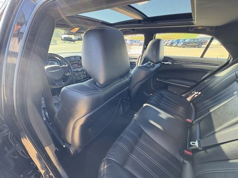 Used 2022 Chrysler 300 S RWD image 25