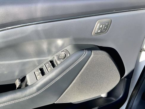 Used 2021 Ford Mustang Mach-E Select w/ Comfort/Technology Package image 30