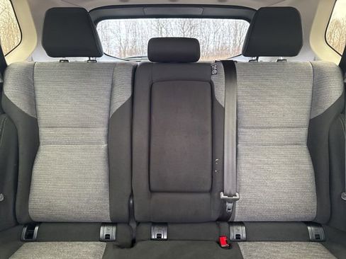 Used 2023 Nissan Rogue SV image 18