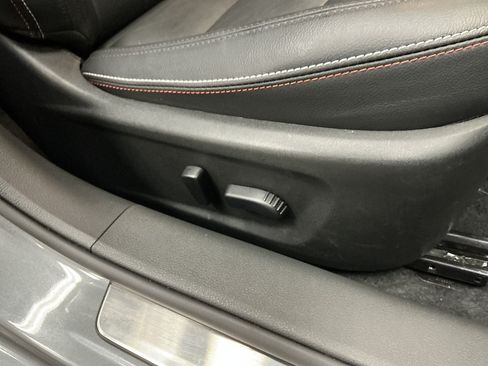 Used 2024 Nissan Altima 2.0 SR FWD image 33