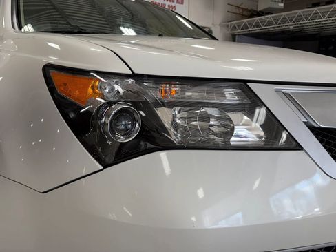 Used 2012 Acura MDX w/ Technology & Entertainment AWD/4WD image 6