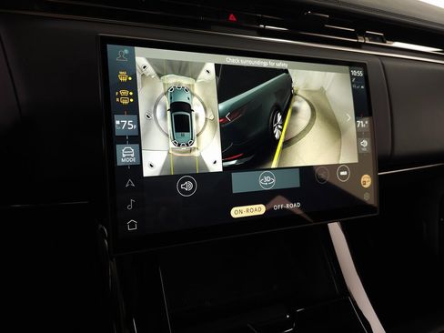 Used 2025 Land Rover Range Rover Sport Dynamic SE image 35