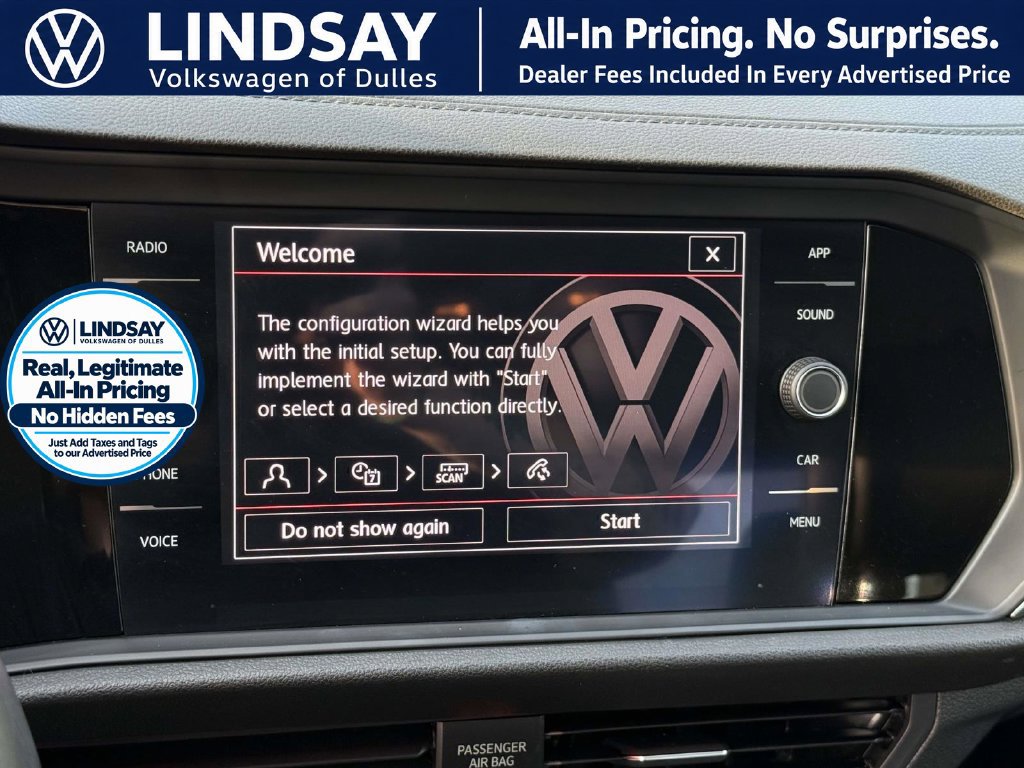 Used 2019 Volkswagen Jetta SEL w/ Cold Weather Package FWD image 15