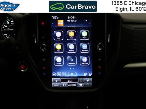 Used 2025 Subaru Forester Premium AWD/4WD image 21