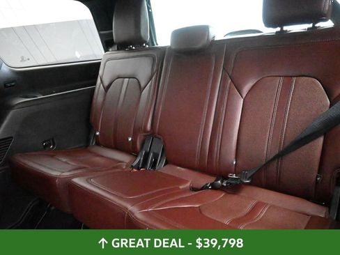 Used 2023 Ford Expedition Limited image 21
