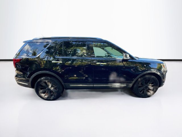 Used 2019 Ford Explorer Limited w/ Class III Trailer Tow Package AWD/4WD image 10