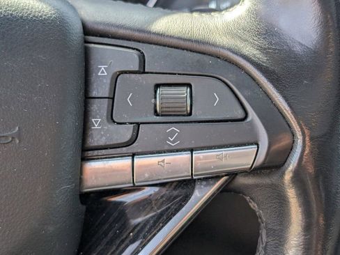 Used 2020 Cadillac XT6 Premium Luxury image 21