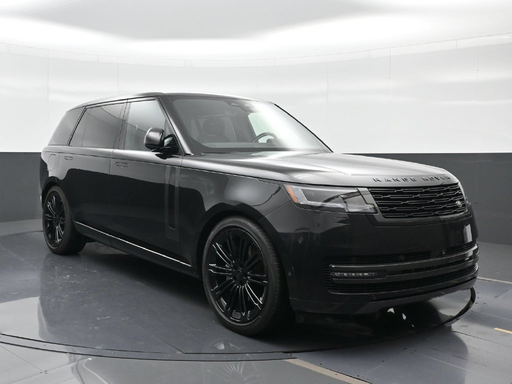 Used 2026 Land Rover Range Rover Long Wheelbase SE AWD/4WD image 4