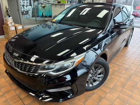 Used 2019 Kia Optima LX FWD image 8