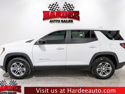 Used 2025 GMC Terrain Elevation AWD/4WD image 1