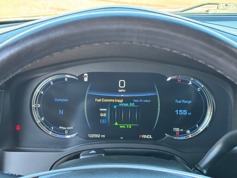 Used 2020 Cadillac Escalade ESV Luxury image 23