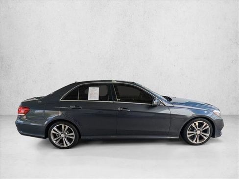 Used 2016 Mercedes-Benz E 350 Sedan image 4