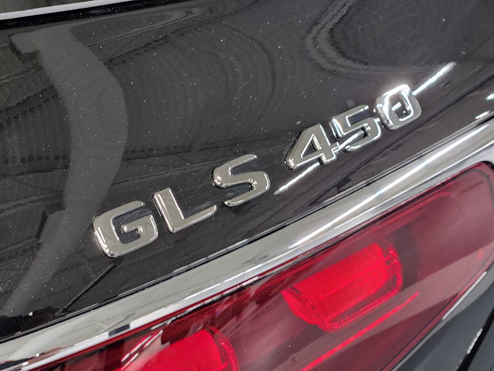 Used 2026 Mercedes-Benz GLS 450 4MATIC image 13