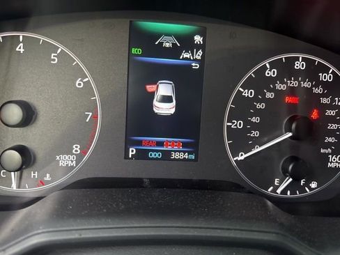 Used 2025 Toyota Corolla SE image 6