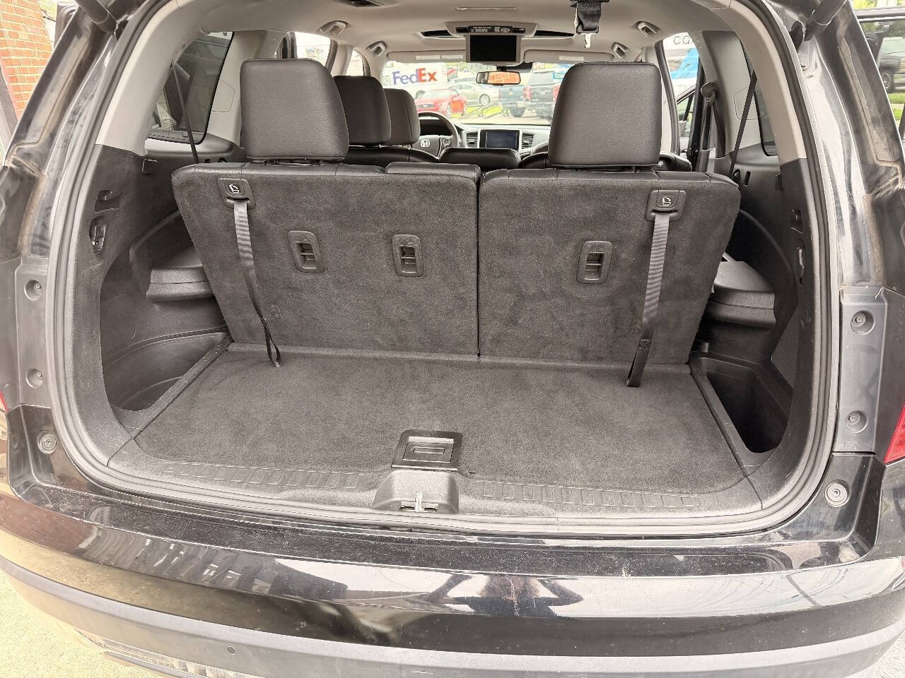 Used 2016 Honda Pilot Touring image 15