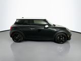 Used 2024 MINI Cooper SE image 4