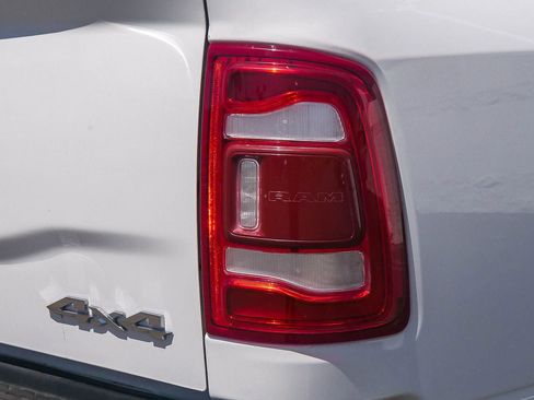 Used 2024 RAM 2500 Laramie AWD/4WD image 10