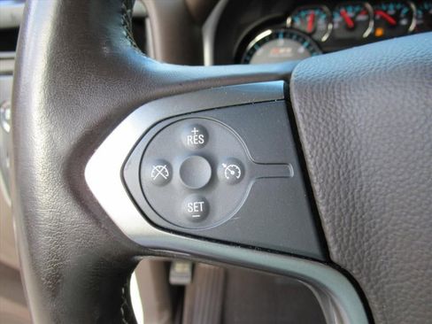 Used 2018 Chevrolet Silverado 1500 LT w/ All Star Edition image 19