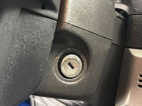 Used 2012 Ford F150 Raptor w/ Raptor Luxury Pkg AWD/4WD image 23