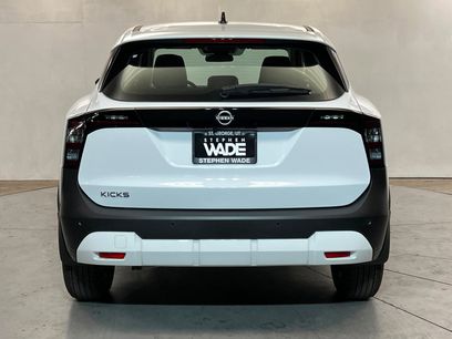 New 2026 Nissan Kicks S