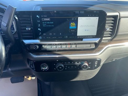 Used 2022 Chevrolet Silverado 1500 LT image 13