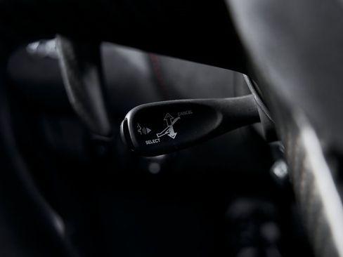 Used 2024 McLaren 750S image 57