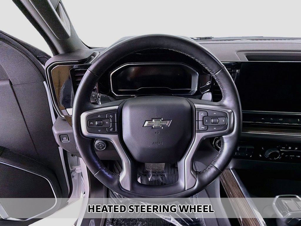 Used 2024 Chevrolet Silverado 1500 RST w/ Convenience Package II AWD/4WD image 8