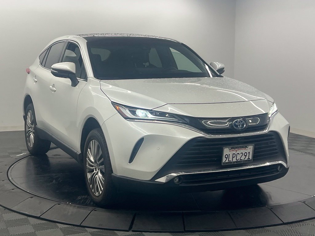 Used 2023 Toyota Venza Limited AWD/4WD image 3