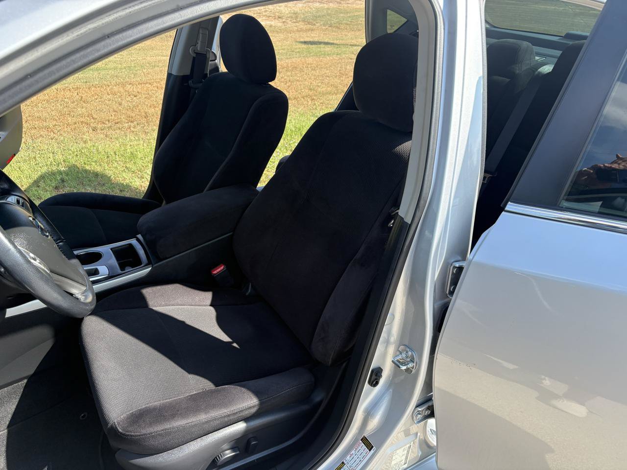Used 2013 Nissan Altima 2.5 SV FWD image 39