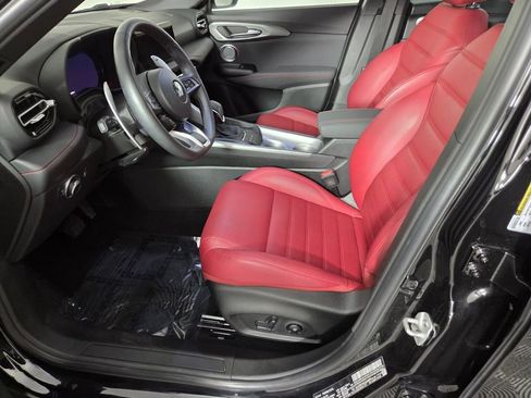 Certified 2025 Dodge Hornet R/T w/ R/T Plus Package image 11