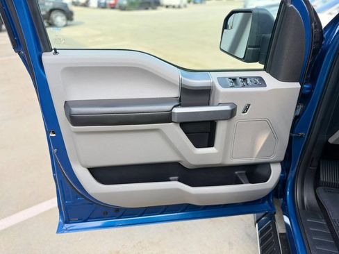 Used 2018 Ford F150 XLT w/ Equipment Group 302A Luxury AWD/4WD image 12