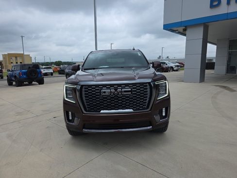 Certified 2023 GMC Yukon XL Denali Ultimate AWD/4WD image 2